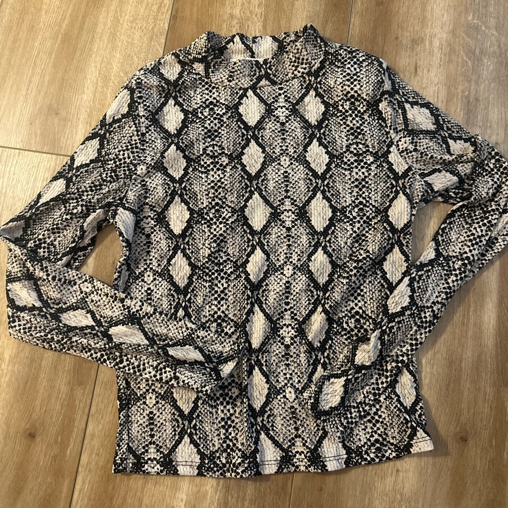 Snake Print Turtleneck